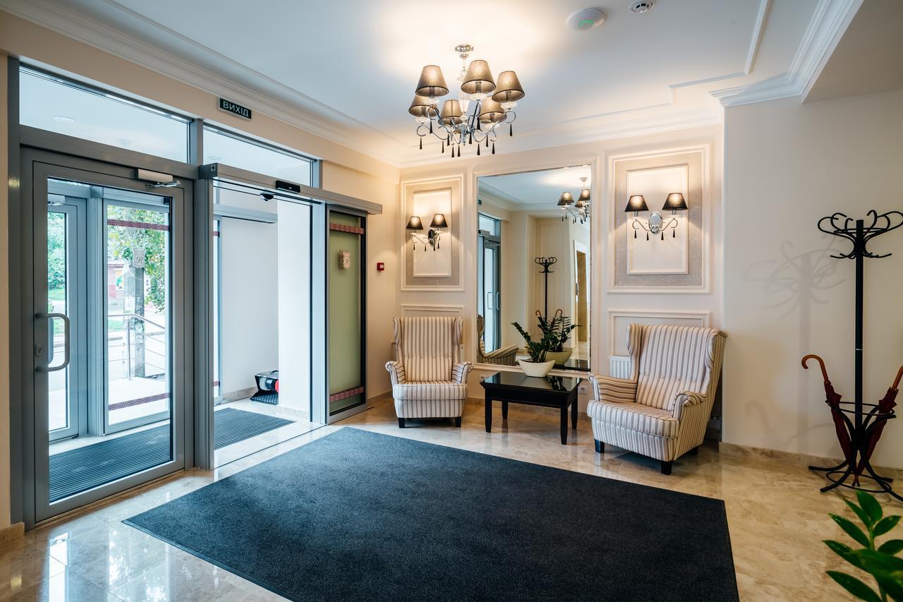 Optima Collection Chernihiv Exterior foto